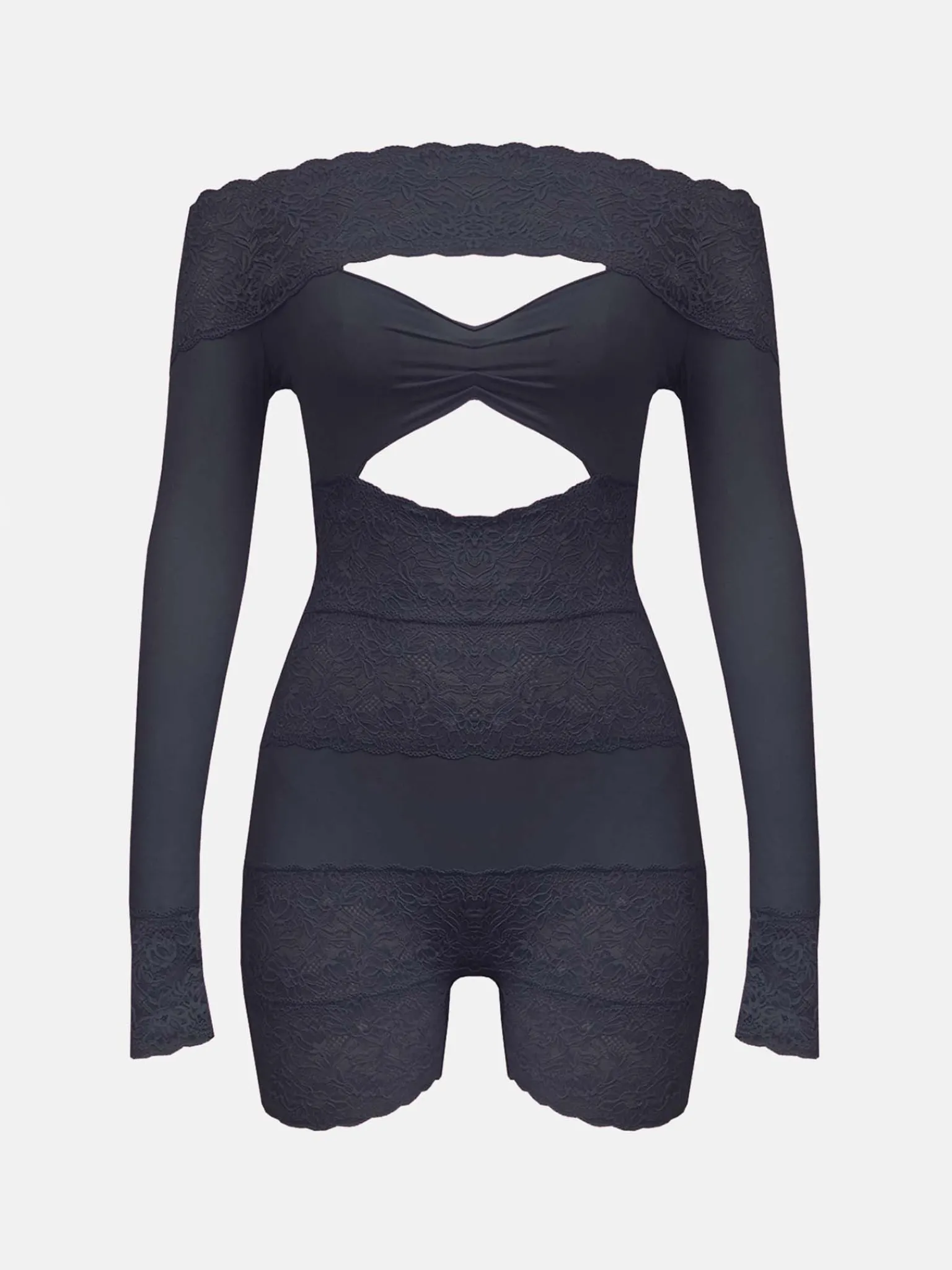 Davina Sleeved Romper Lace Raven Black<Poster Girl New