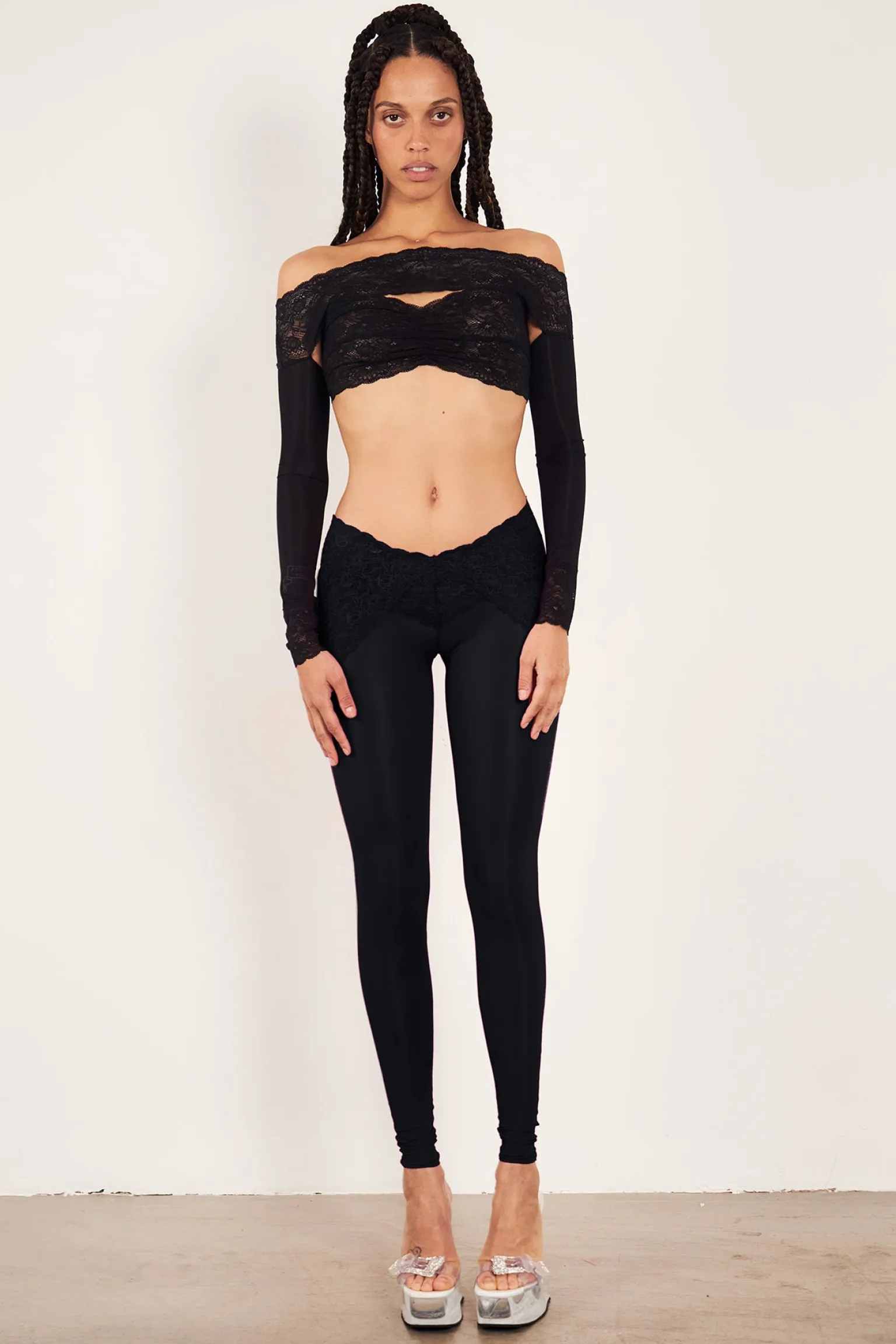 Davina Top Lace Raven Black<Poster Girl Online