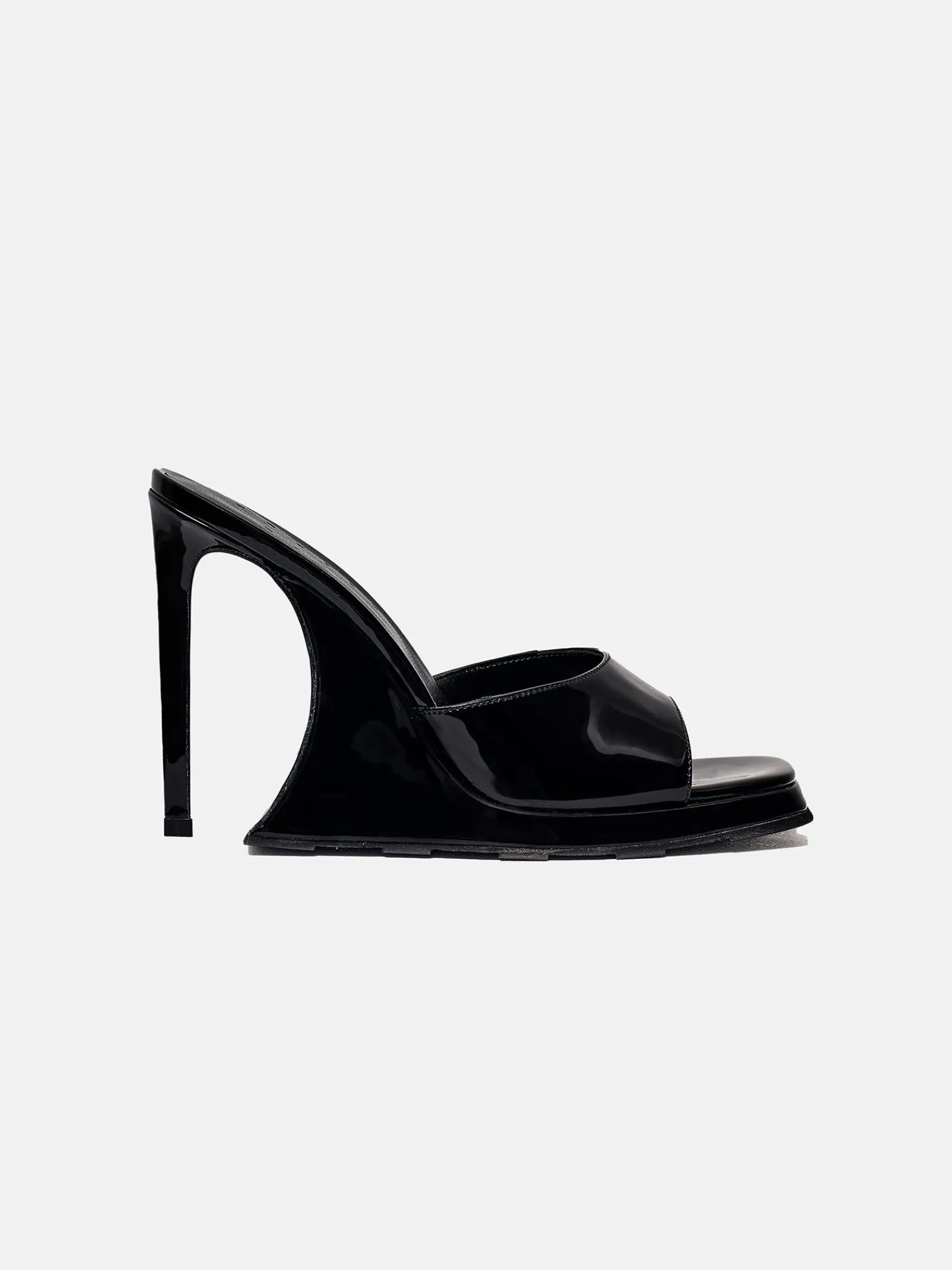 Ursula Mules Patent Leather<Poster Girl