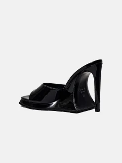 Ursula Mules Patent Leather<Poster Girl